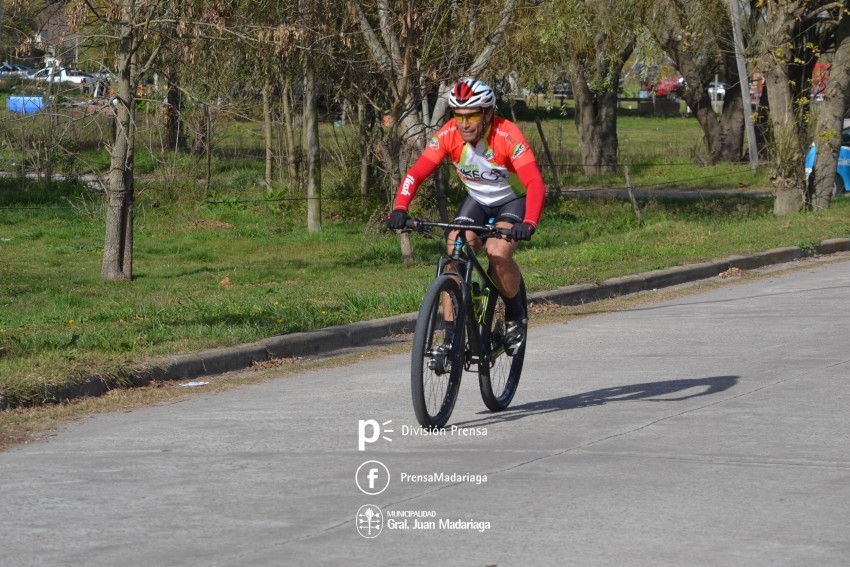 Jorge Arista  y Nicol�s Arena se quedaron con la segunda fecha del Dua