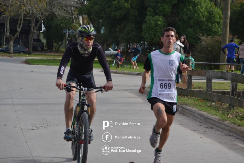 Jorge Arista  y Nicol�s Arena se quedaron con la segunda fecha del Dua