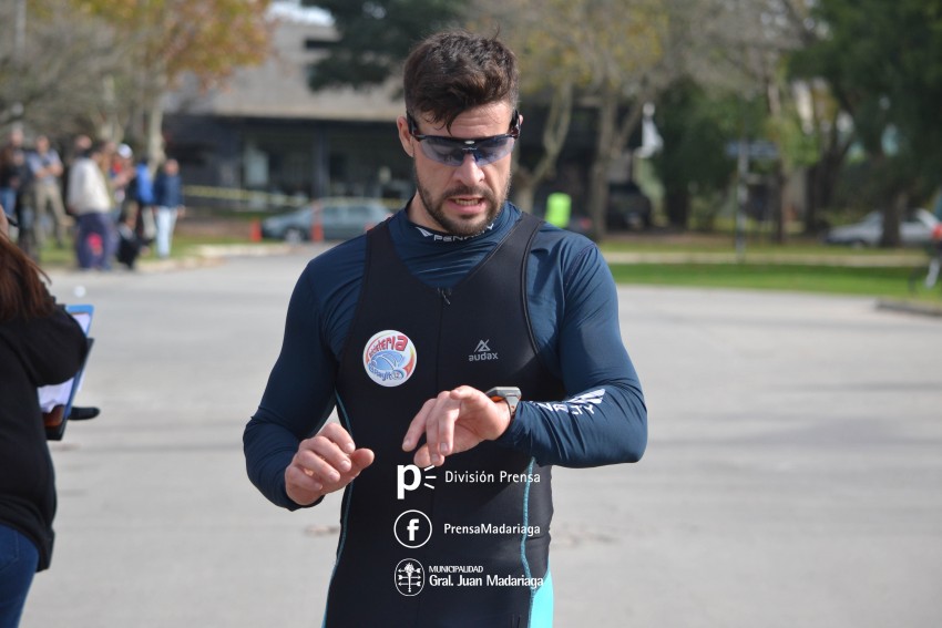 Jorge Arista  y Nicol�s Arena se quedaron con la segunda fecha del Dua