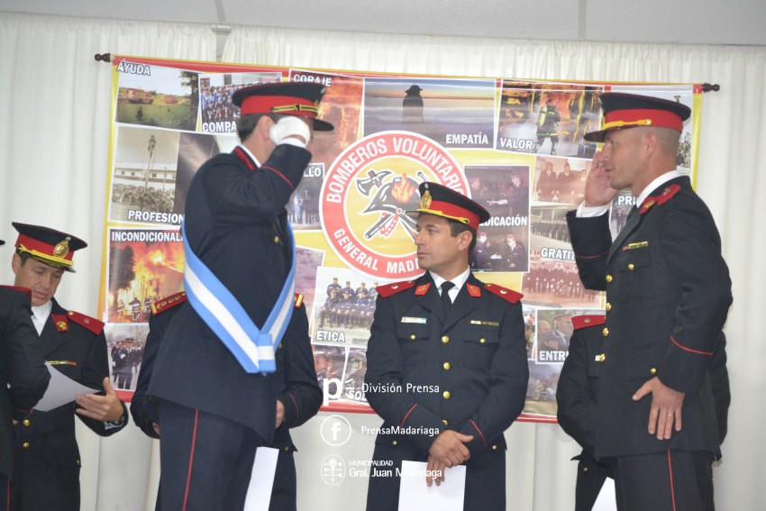 Los bomberos celebraron su da