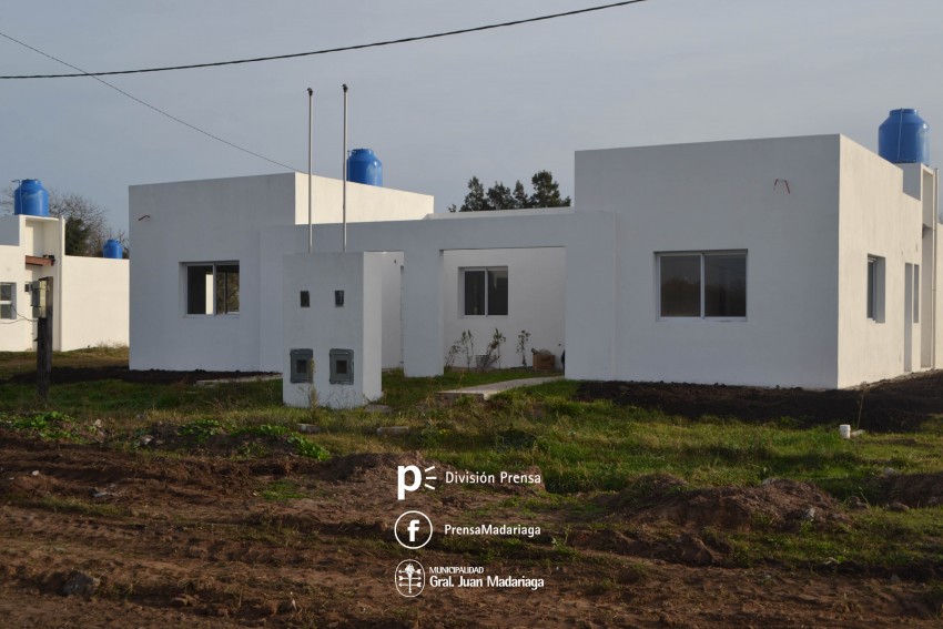 Distintas reas intensifican su trabajo para la entrega de las viviend