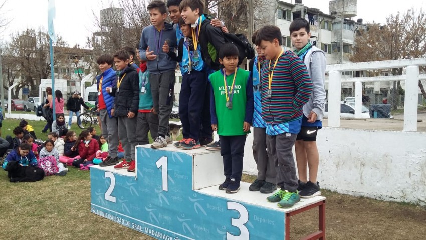 Se realiz� el tercer encuentro regional de Atletismo