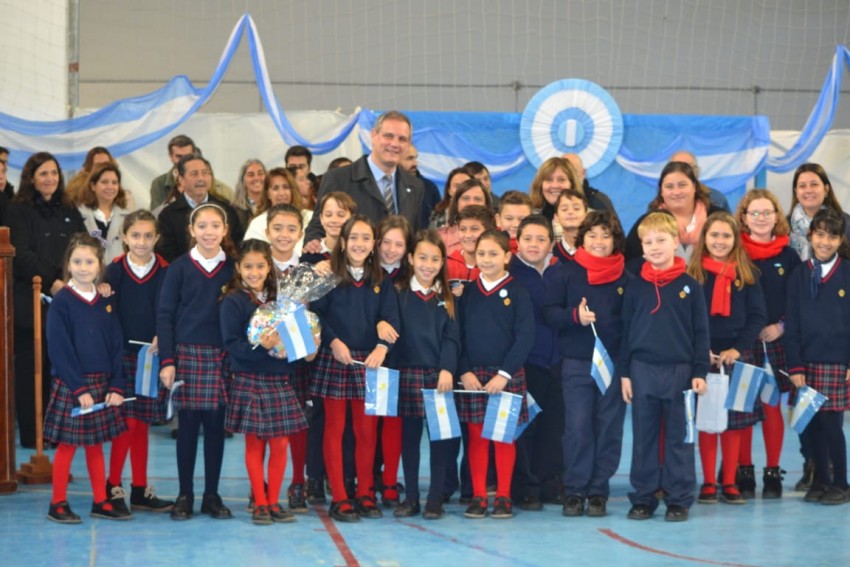 La Promesa de Lealtad a la Bandera en fotos