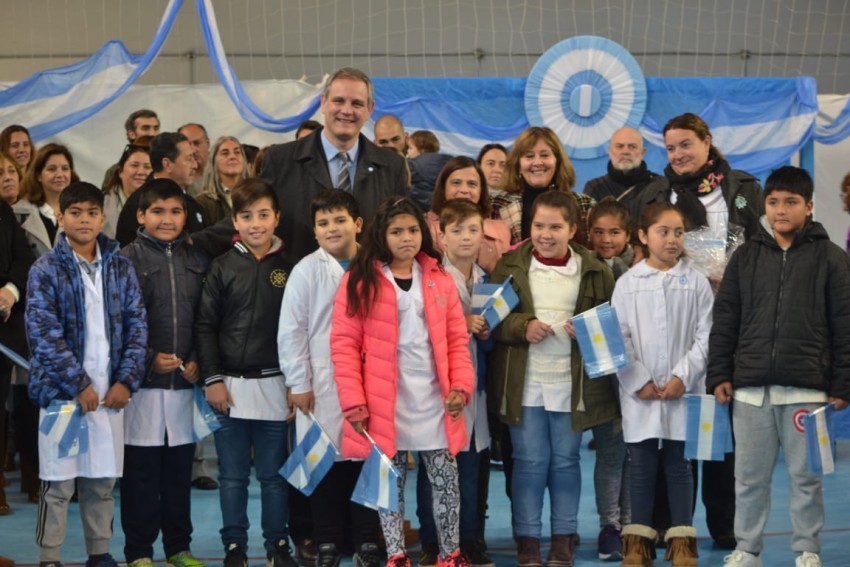 La Promesa de Lealtad a la Bandera en fotos