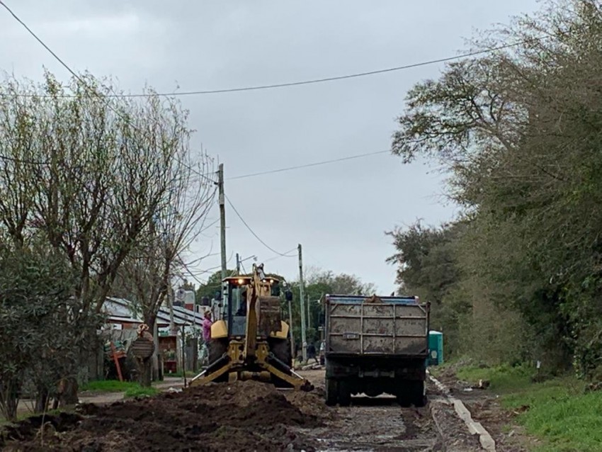 Comenzaron las tareas de desmonte y cordn cuneta sobre Calle 45