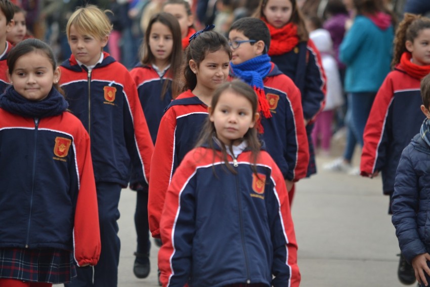 9 de Julio: Las instituciones participaron del tradicional desfile y e