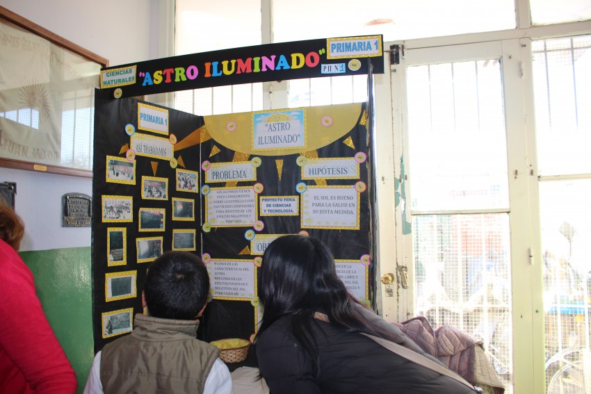 Inici la feria distrital de Ciencia, Arte y Tecnologa con la exposic