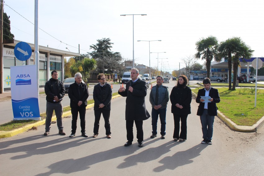 Nuevos servicios de agua y cloacas – Santoro: