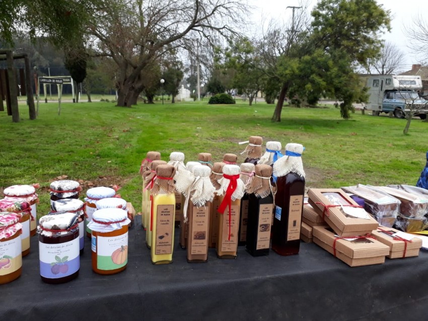 Culmin una nueva jornada del Mercado de la Estacin