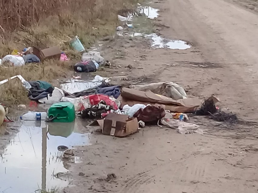 As no! Reiteran la solicitud a los vecinos para que no arrojen residu