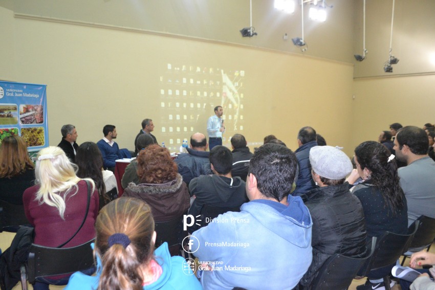 La charla sobre prstamos para emprendedores despert un gran inters 