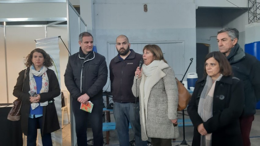 Inici la expo educativa con excelente concurrencia de jvenes y varie