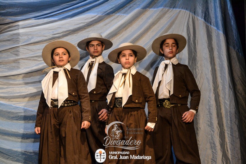 Reviv el Encuentro Folclrico del Divisadero en fotos