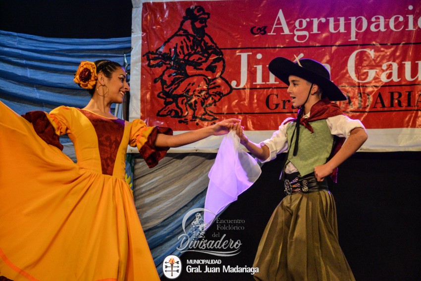 Reviv el Encuentro Folclrico del Divisadero en fotos