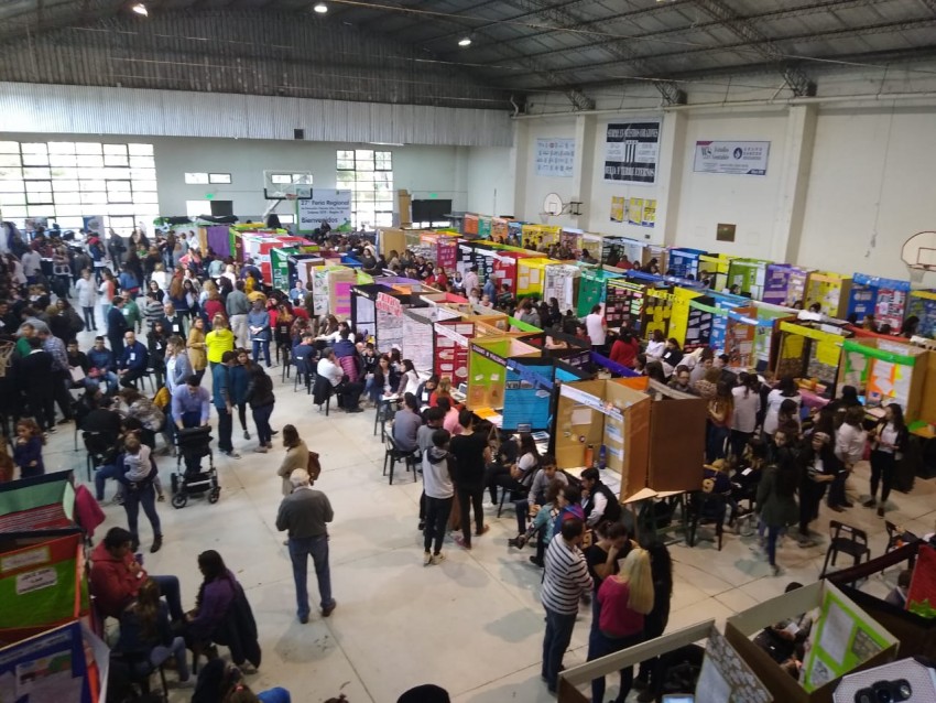 Madariaga clasific para la Final provincial de la Feria de Arte, Cien