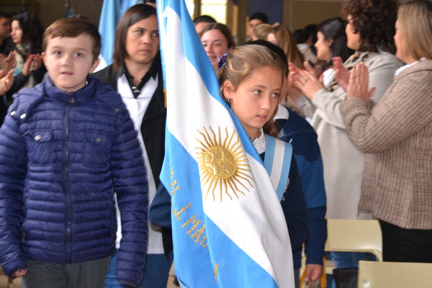 Recordaron a Domingo Faustino Sarmiento en la escuela primaria que lle