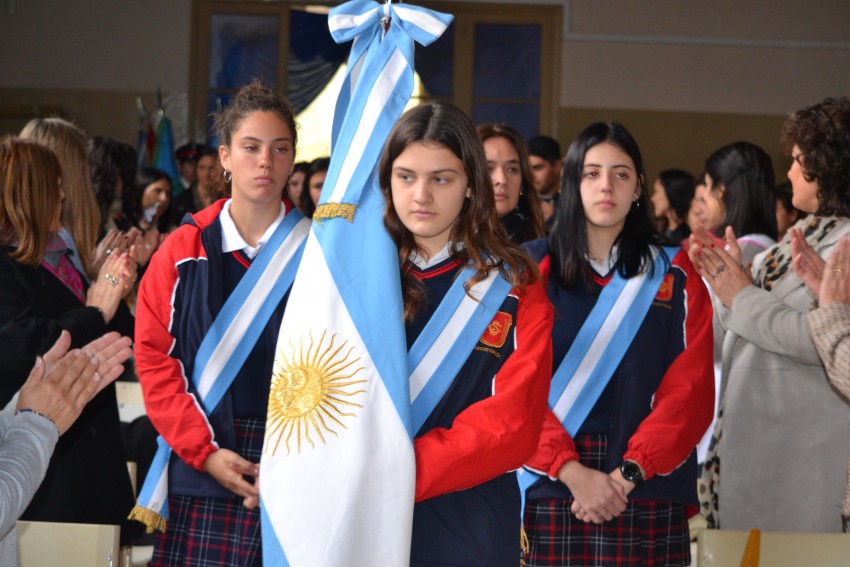 Recordaron a Domingo Faustino Sarmiento en la escuela primaria que lle