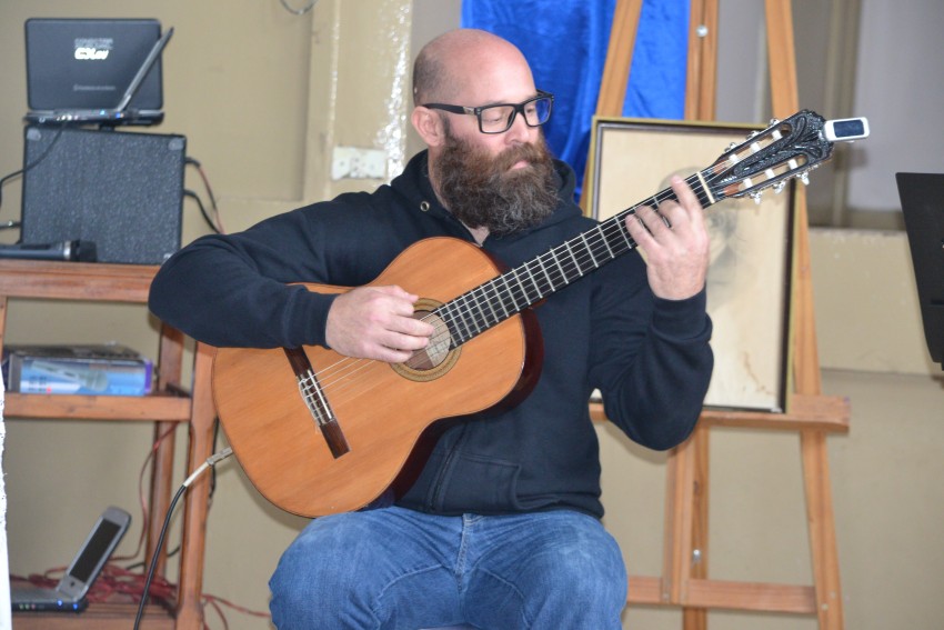 Recordaron a Domingo Faustino Sarmiento en la escuela primaria que lle