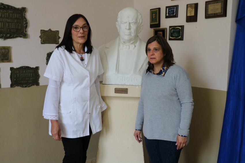 Recordaron a Domingo Faustino Sarmiento en la escuela primaria que lle