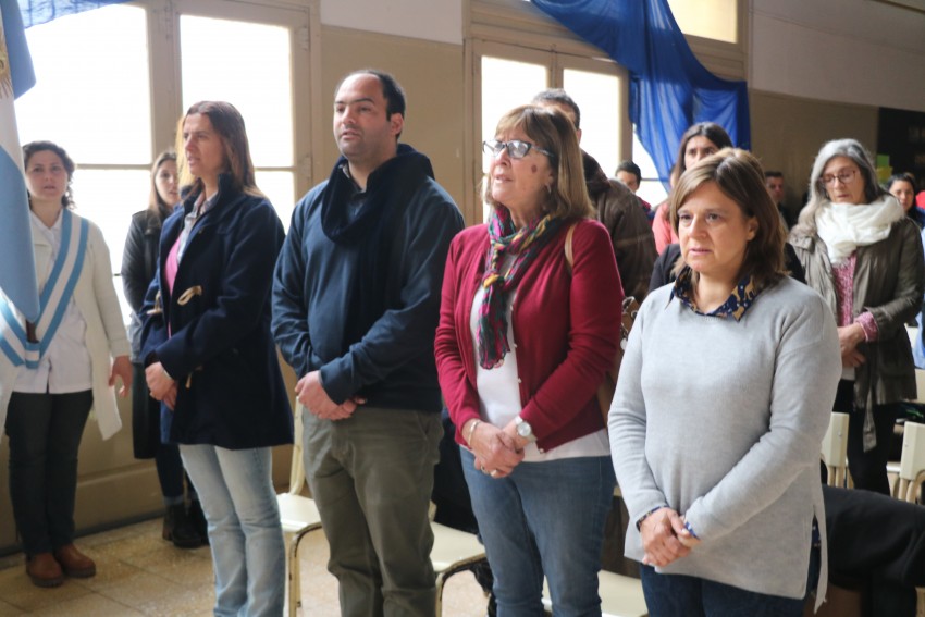 Recordaron a Domingo Faustino Sarmiento en la escuela primaria que lle