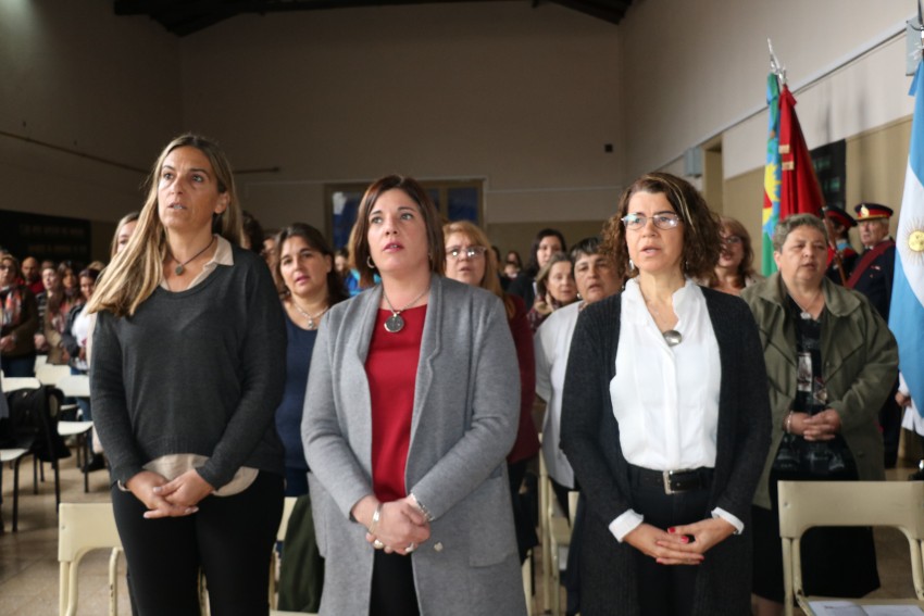 Recordaron a Domingo Faustino Sarmiento en la escuela primaria que lle
