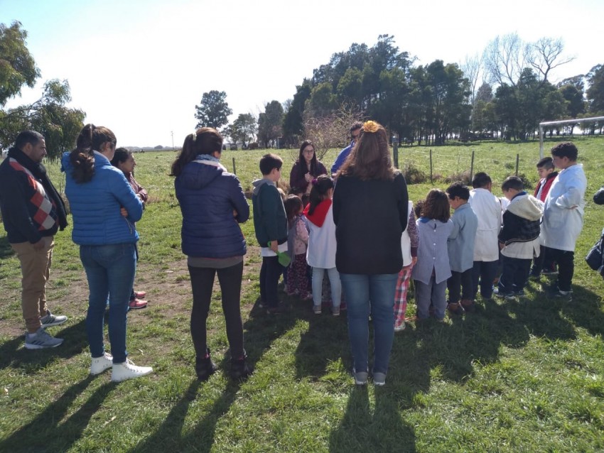 Alumnos del Paraje Juancho tuvieron una jornada-taller sobre huertas