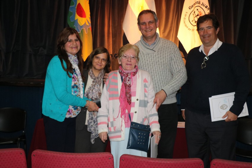 Ttulos de propiedad  Santoro: 