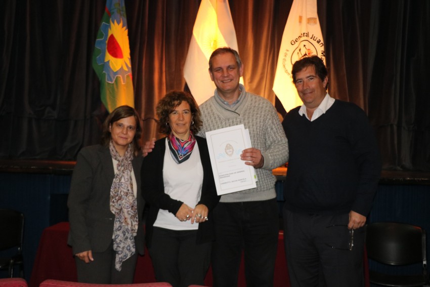 Ttulos de propiedad  Santoro: 