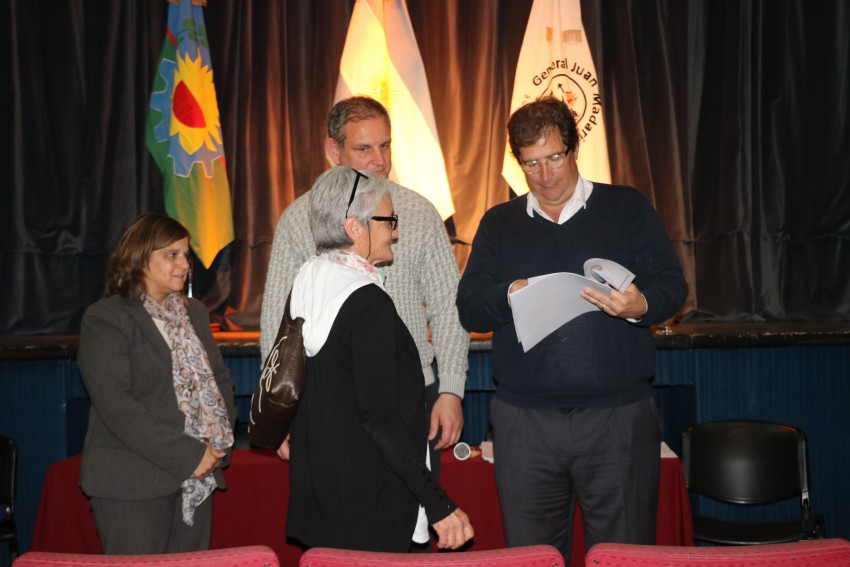 Ttulos de propiedad  Santoro: 