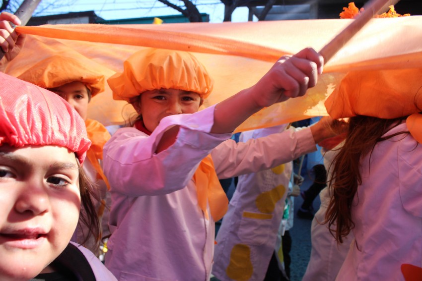 El desfile de la primavera congreg a ms de 40 instituciones