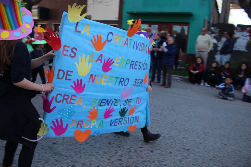 El desfile de la primavera congreg a ms de 40 instituciones