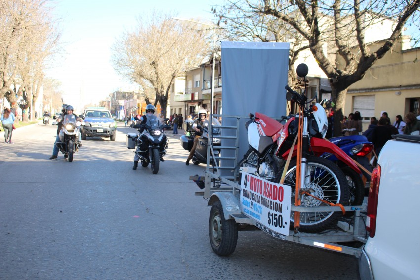El desfile de la primavera congreg a ms de 40 instituciones