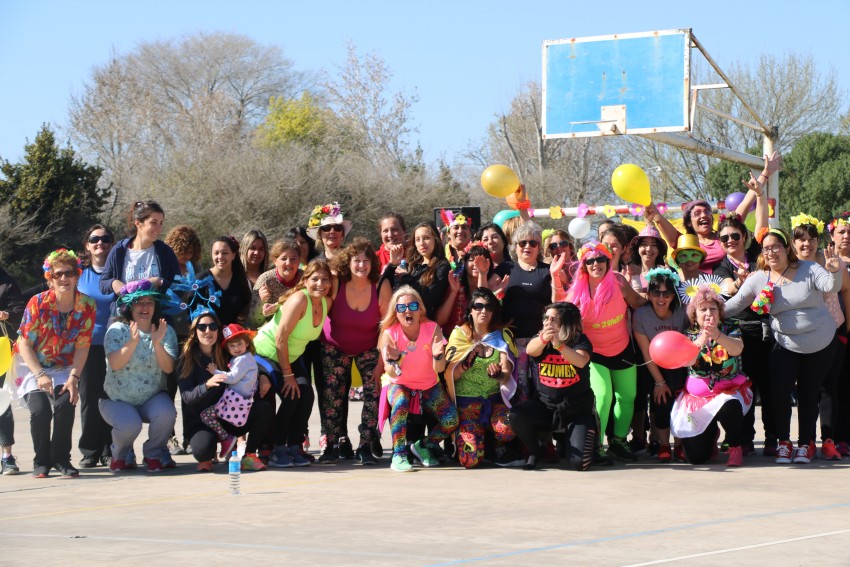 Alumnas del taller de zumba festejaron la llegada de la primavera