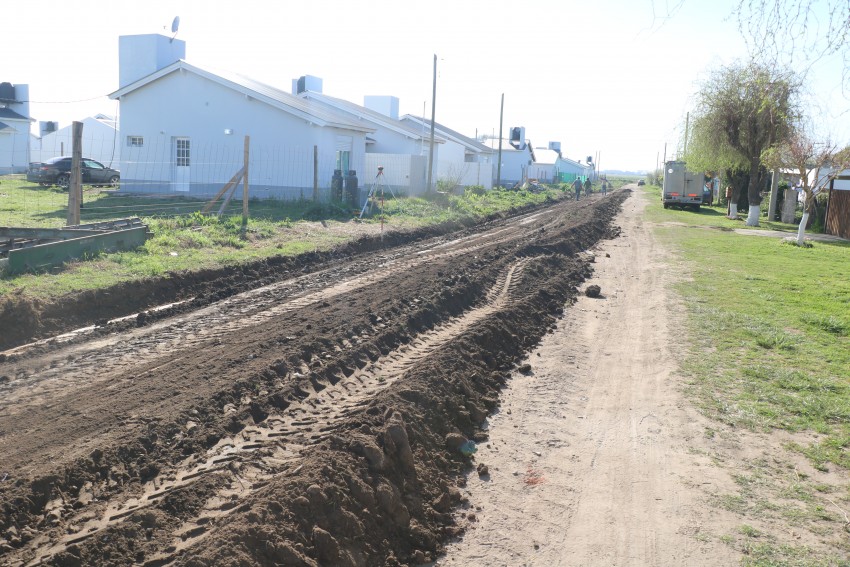 El municipio trabaja en la confección de 1300 metros de cordón cuneta