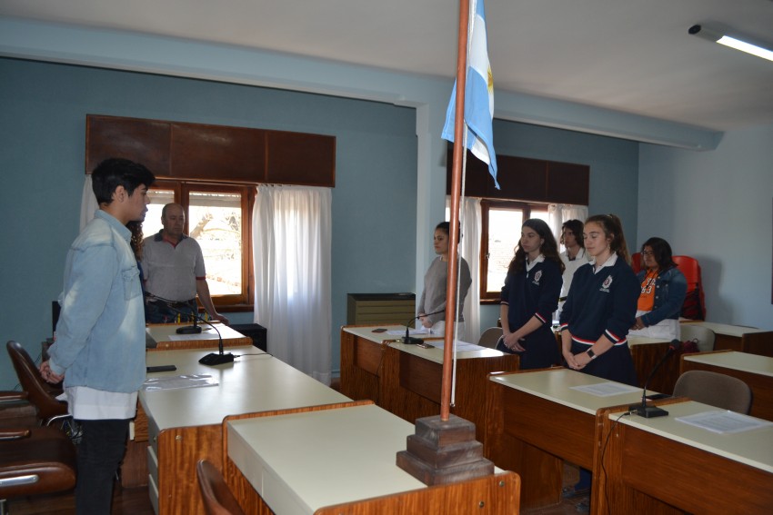 Alumnos que participarn del Parlamento Juvenil del Mercosur realizaro