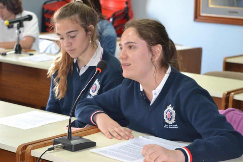 Alumnos que participarn del Parlamento Juvenil del Mercosur realizaro