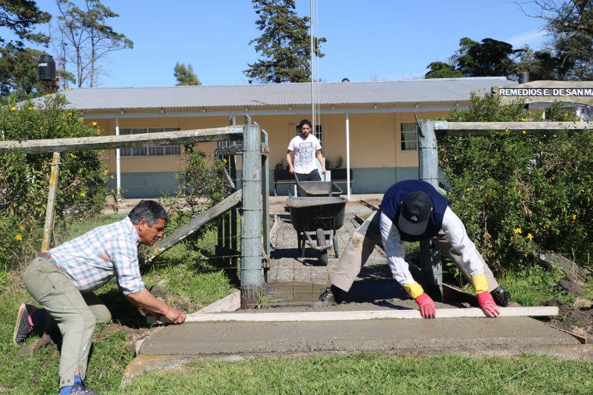 La escuela de Juancho ya tiene su nueva vereda de acceso