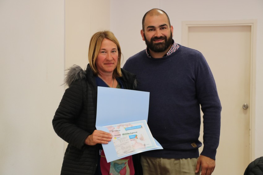 Entregaron los premios a las instituciones ganadoras del desfile de la