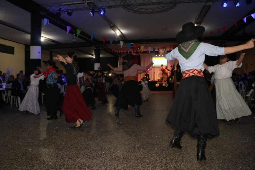 Renacer Criollo realiz una pea para festejar su sexto aniversario