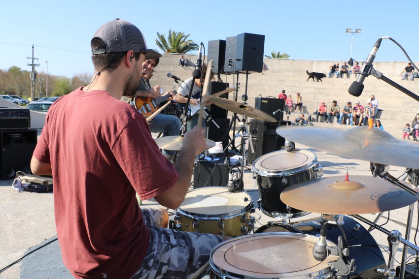 Rock y solidaridad en el Anfiteatro