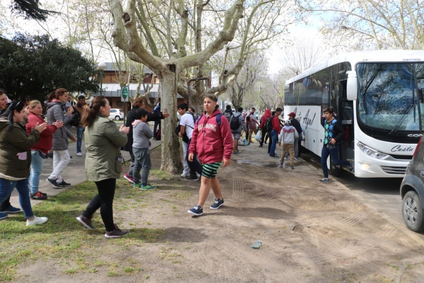 Regresaron los jvenes que participaron de los Torneos Bonaerenses