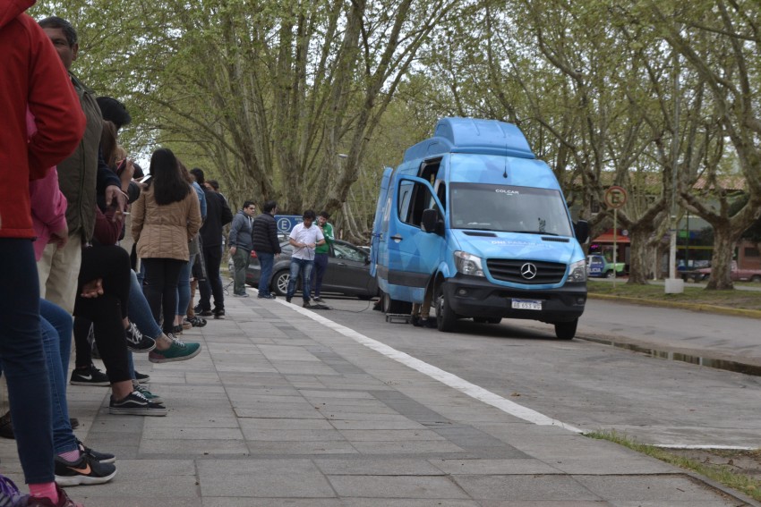 Hoy ltimo da para tramitar el DNI en la camioneta mvil del RENAPER