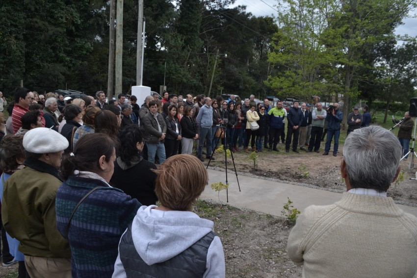 Qued inaugurada la sede de la Sociedad de Fomento del barrio San Mart