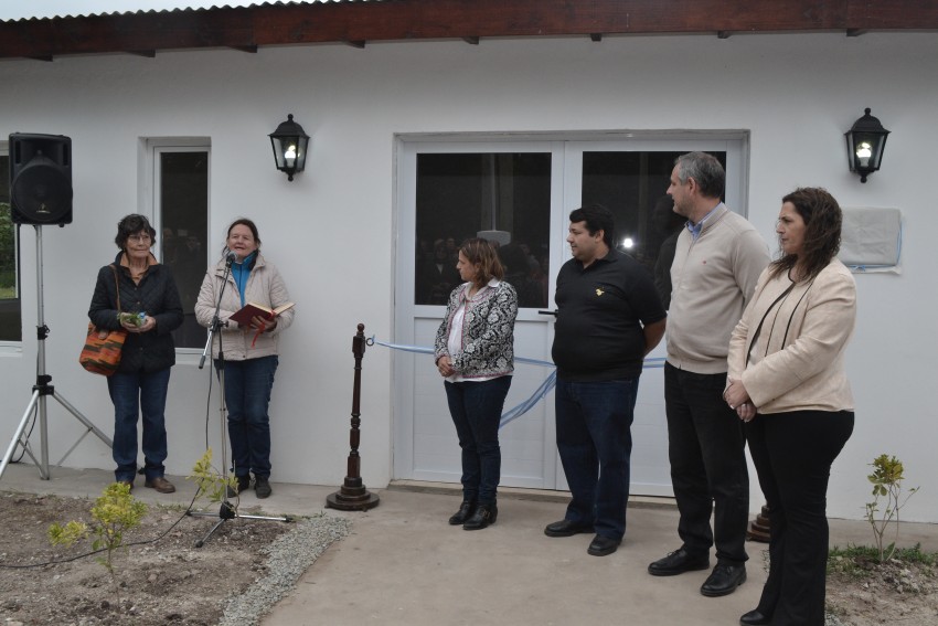 Qued inaugurada la sede de la Sociedad de Fomento del barrio San Mart