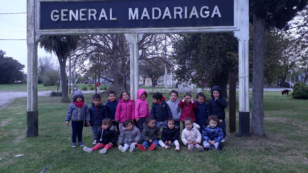 Alumnos de la Casita de Chocolate visitaron la sede de Turismo