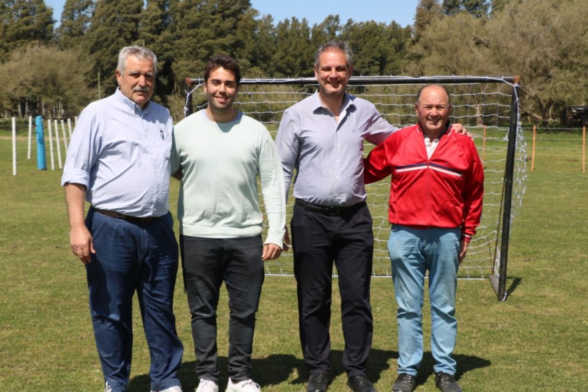 Quedaron inauguradas la nueva plaza y luminarias del Paraje Macedo