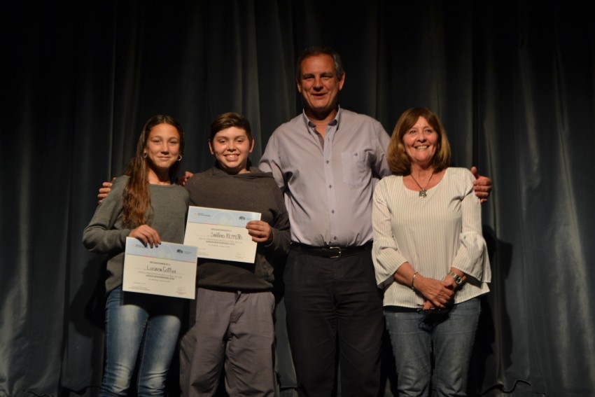 Reconocieron a quienes representaron a Madariaga en la final de los Bo