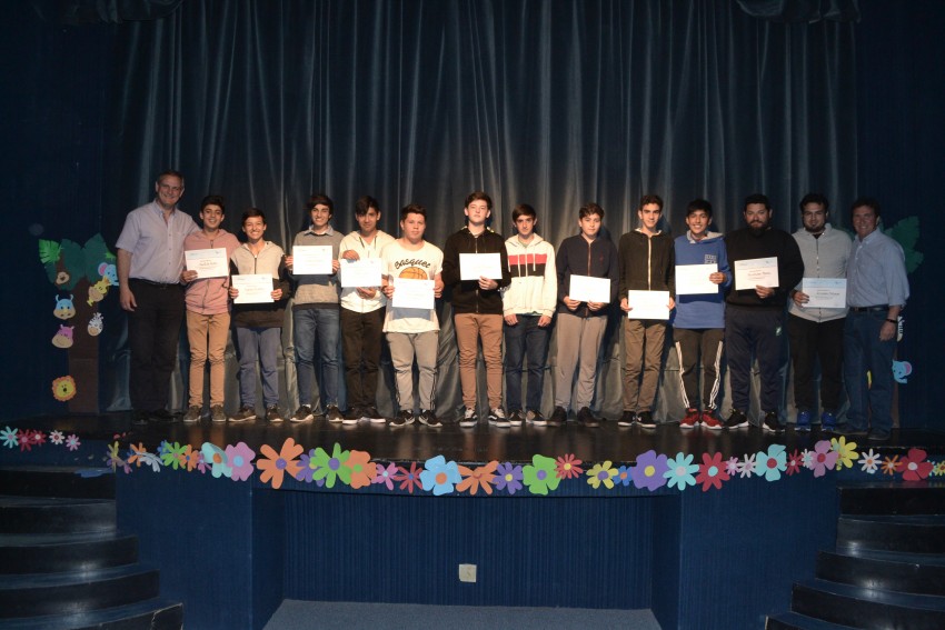 Reconocieron a quienes representaron a Madariaga en la final de los Bo