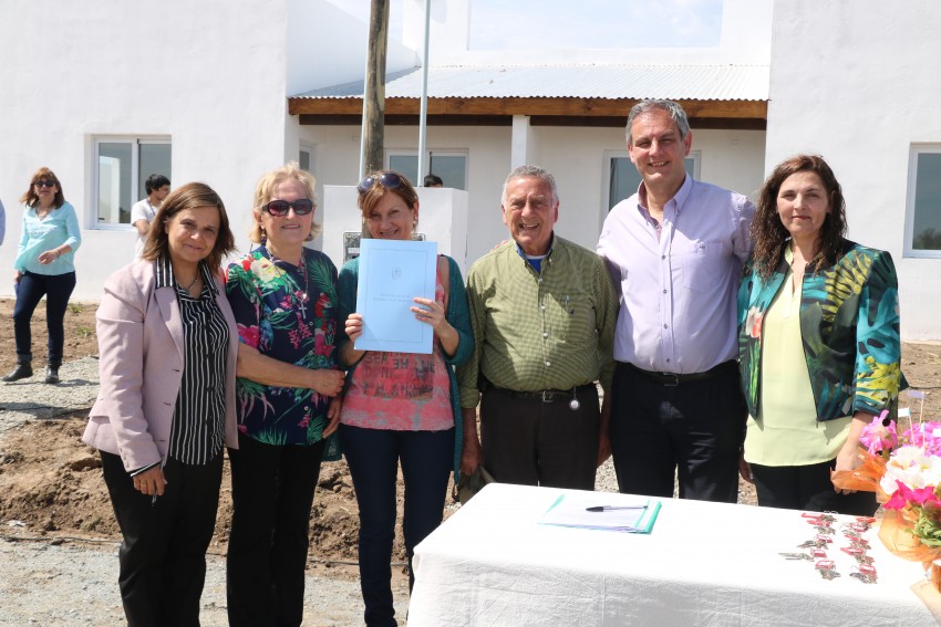 Santoro-entrega de viviendas: 