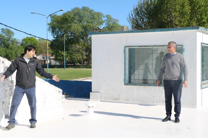 Santoro recorri la obra del estadio Francisco Alcuz